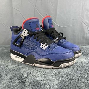 Air Jordan 4